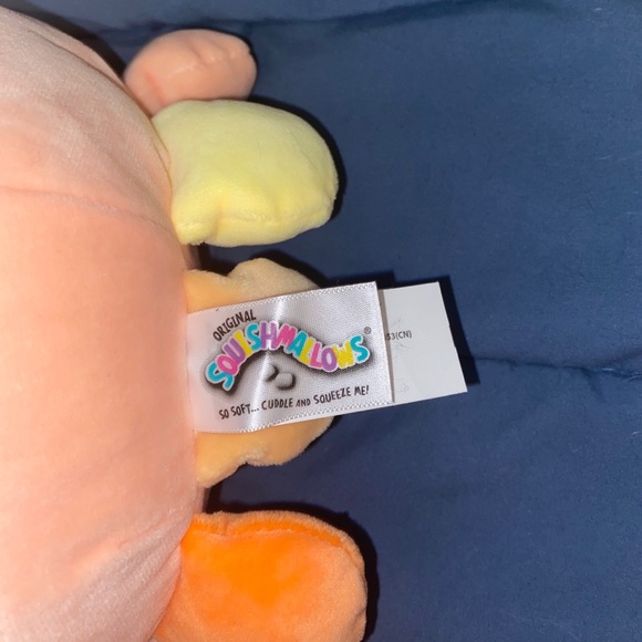 Rare find Melina Easter edition squish mallow! - Picture 5 of 5